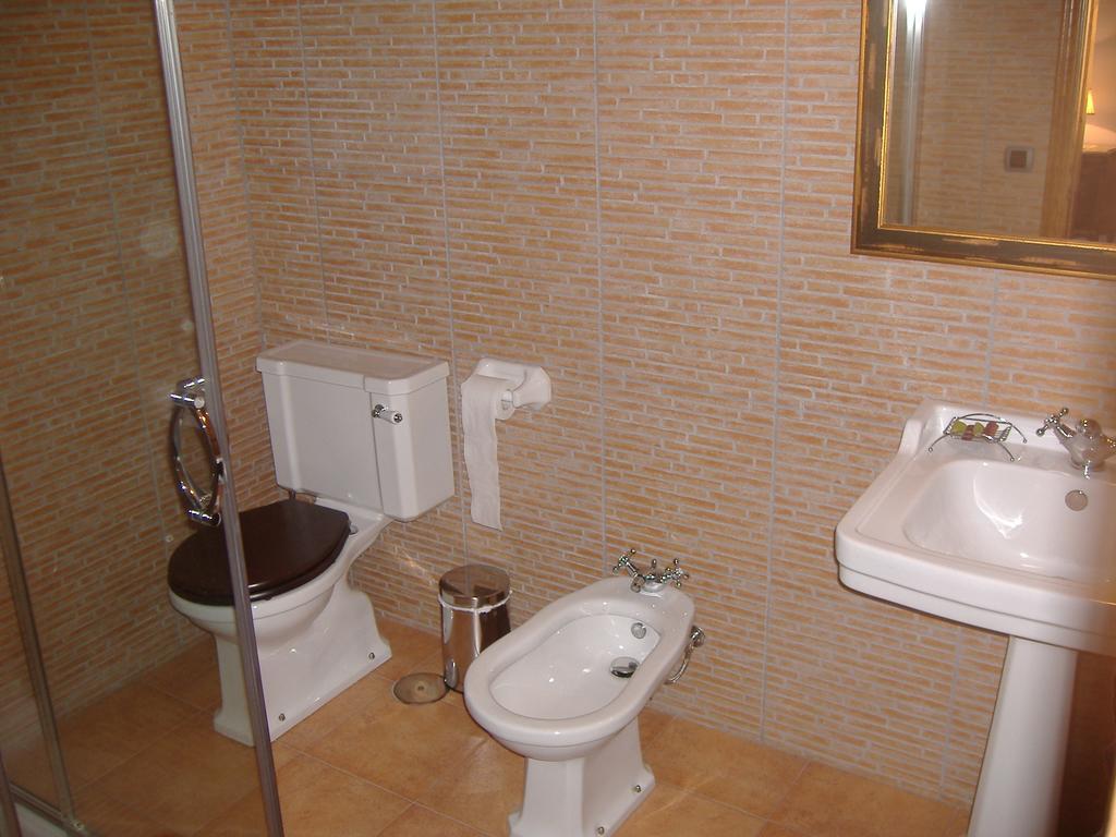 Hostal Casa Grande de Anllo Sistallo Exterior foto